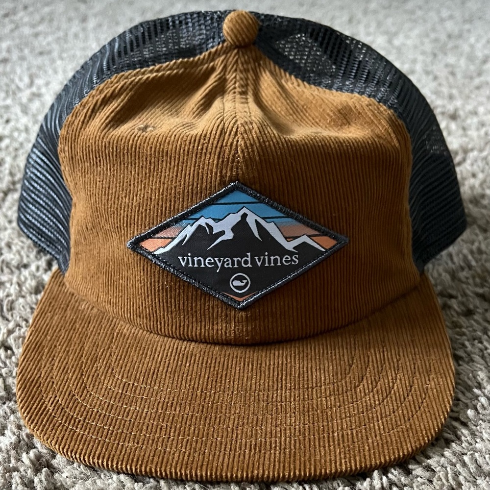 Corduroy Vineyard Vines snap back trucker hat